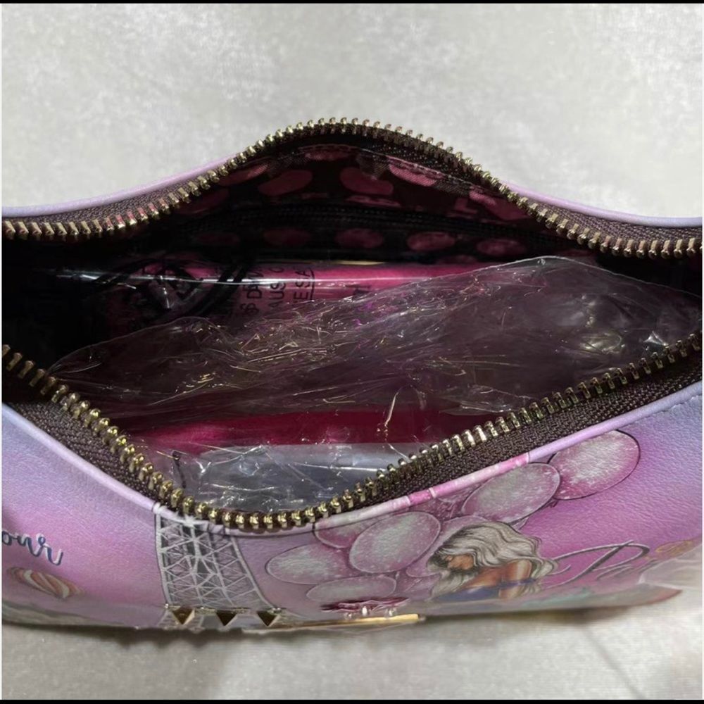 Nicole Lee “Romance in Paris” Scrunchie Shoulder Bag - Picture 3 of 4